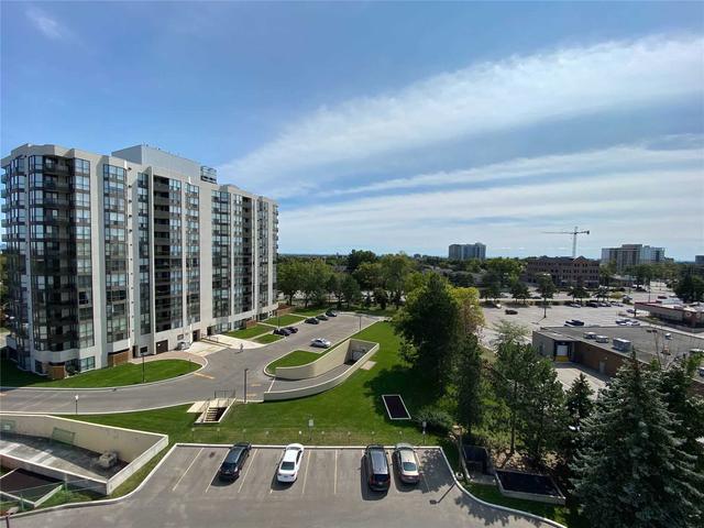 802 - 1155 Bough Beeches Blvd, Condo with 2 bedrooms, 2 bathrooms and 2 parking in Mississauga ON | Image 14