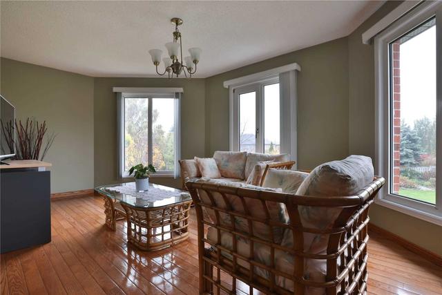 4015 Seebring Cres, House detached with 4 bedrooms, 4 bathrooms and 8 parking in Mississauga ON | Image 10