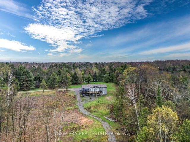 1713 Weslemkoon Lake Rd, House detached with 2 bedrooms, 3 bathrooms and 12 parking in Limerick ON | Image 34