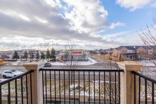5801 Tenth Line W, House attached with 3 bedrooms, 4 bathrooms and 2 parking in Mississauga ON | Image 14