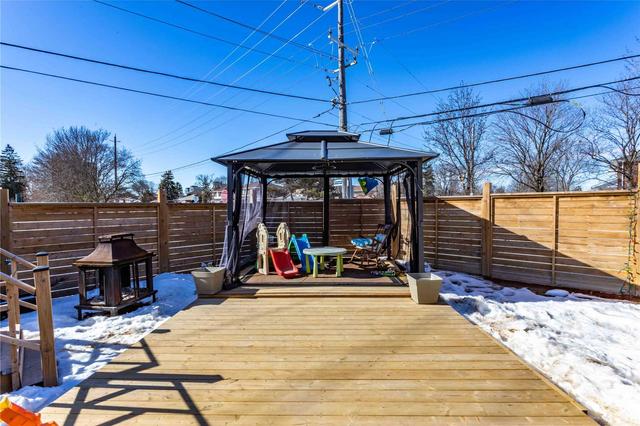 109 Old Sheppard Ave, House semidetached with 4 bedrooms, 3 bathrooms and 4 parking in Toronto ON | Image 23