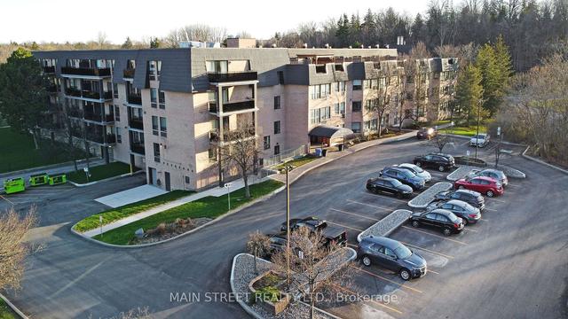 316 - 155 Main St N, Condo with 3 bedrooms, 3 bathrooms and 2 parking in Newmarket ON | Image 12