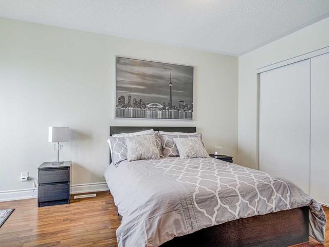 218 - 25 Richgrove Dr, Townhouse with 2 bedrooms, 2 bathrooms and 1 parking in Toronto ON | Image 13