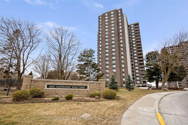 1706 - 1515 Lakeshore Rd E, Condo with 3 bedrooms, 2 bathrooms and 2 parking in Mississauga ON | Image 1
