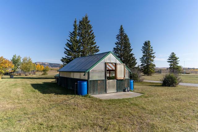 263045 Range Road 60, House detached with 5 bedrooms, 2 bathrooms and null parking in Rocky View County AB | Image 44