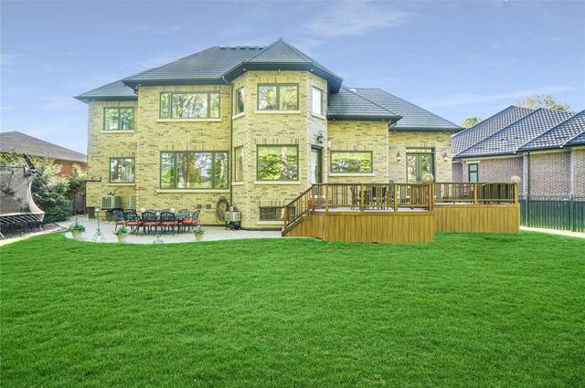 25 Sifton Crt, House detached with 4 bedrooms, 8 bathrooms and 9 parking in Toronto ON | Image 31