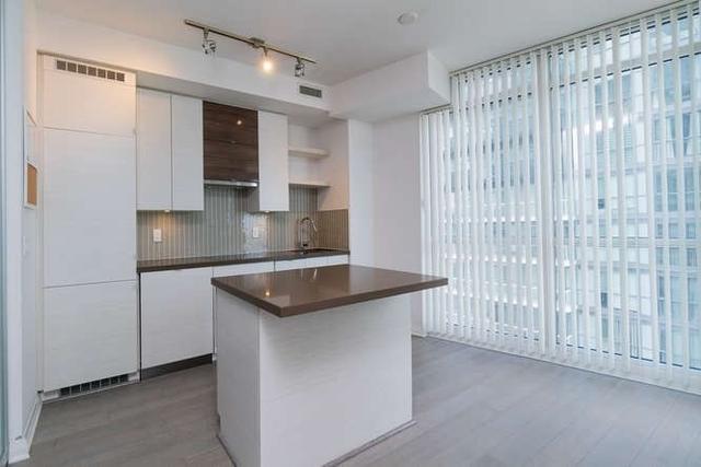 1001 - 59 Annie Craig Dr, Condo with 1 bedrooms, 1 bathrooms and 1 parking in Toronto ON | Image 5