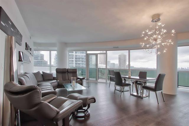 702 - 80 Marine Parade Dr, Condo with 2 bedrooms, 2 bathrooms and 2 parking in Toronto ON | Image 10