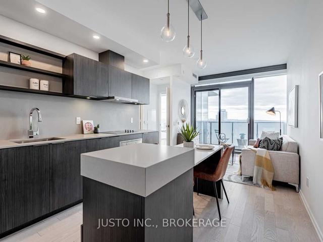 2907 - 16 Bonnycastle St, Condo with 1 bedrooms, 1 bathrooms and 0 parking in Toronto ON | Image 1