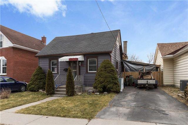 324 French St, House detached with 3 bedrooms, 1 bathrooms and 4 parking in Oshawa ON | Image 2