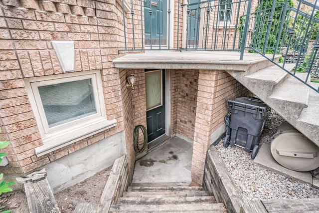 138a Euclid Ave, House attached with 4 bedrooms, 4 bathrooms and 1 parking in Toronto ON | Image 6