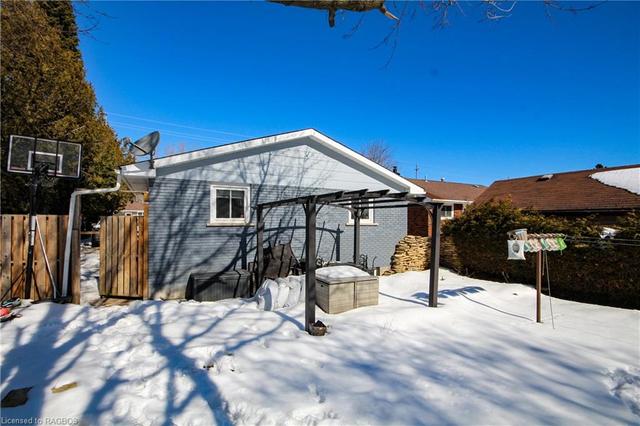 95 Susan Street, House detached with 3 bedrooms, 1 bathrooms and null parking in Meaford ON | Image 10