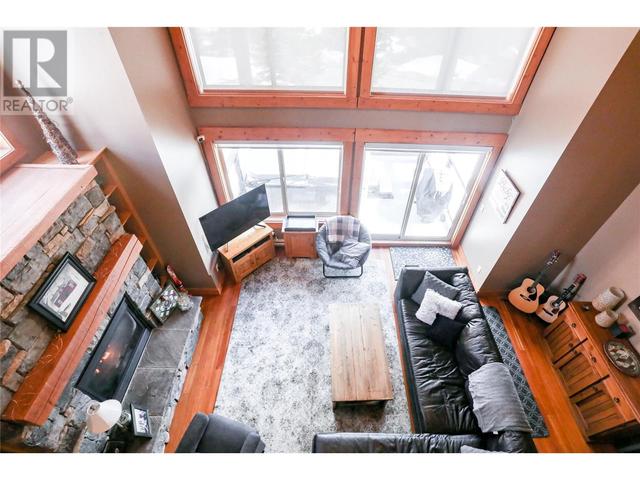 d - 5875 Snowpines Way, House attached with 4 bedrooms, 3 bathrooms and 2 parking in Kootenay Boundary E BC | Image 19