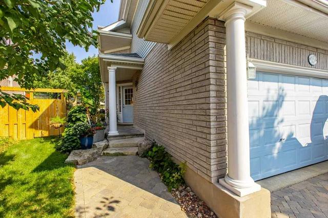 15 Ginger Crt, House detached with 3 bedrooms, 3 bathrooms and 4 parking in Guelph ON | Image 12