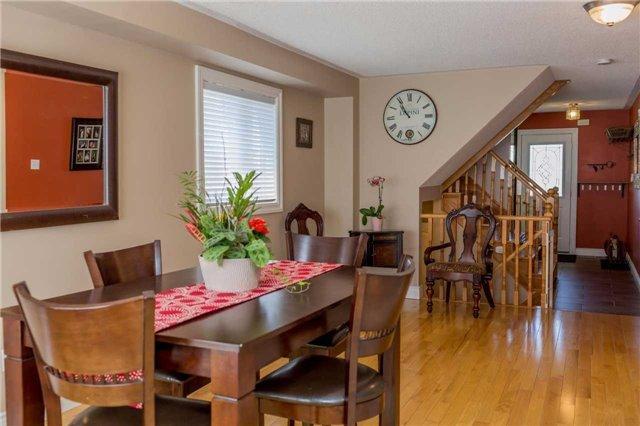 8 Tregate Cres, House detached with 3 bedrooms, 4 bathrooms and 4 parking in Brampton ON | Image 2