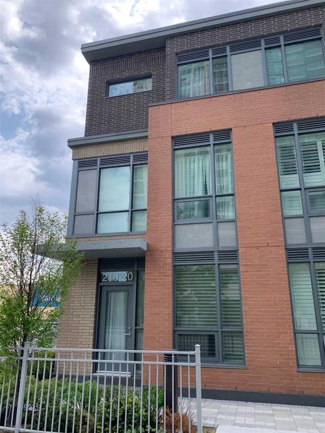 th20 - 215 Bonis Ave, Townhouse with 3 bedrooms, 2 bathrooms and 1 parking in Toronto ON | Image 1