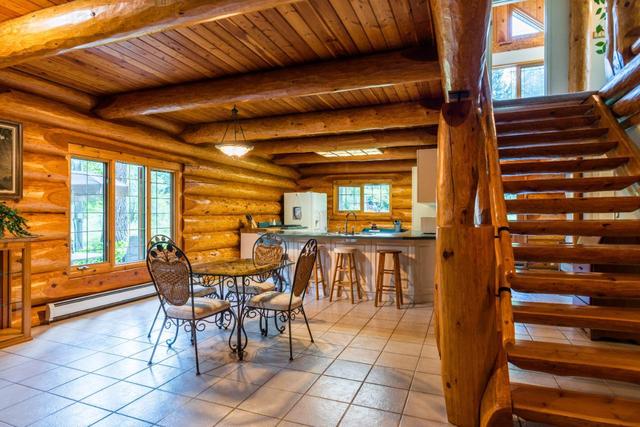 3150 Hanna Creek Road, House detached with 2 bedrooms, 2 bathrooms and null parking in Kootenay Boundary B BC | Image 12