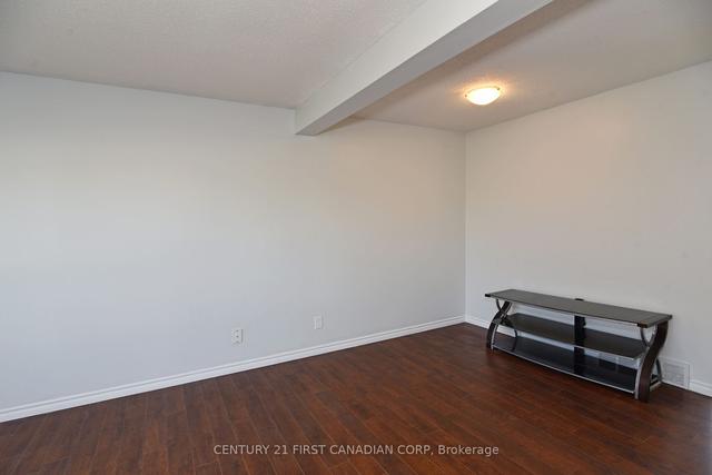 2 - 595 Third St, Townhouse with 3 bedrooms, 2 bathrooms and 1 parking in London ON | Image 27