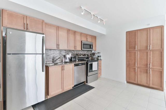 445 - 830 Lawrence Ave W, Condo with 2 bedrooms, 2 bathrooms and 1 parking in Toronto ON | Image 14