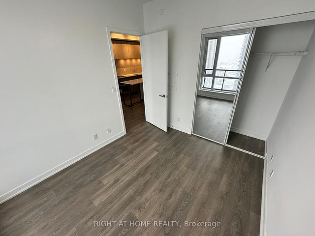 1220 - 7950 Bathurst St, Condo with 1 bedrooms, 1 bathrooms and 1 parking in Vaughan ON | Image 8