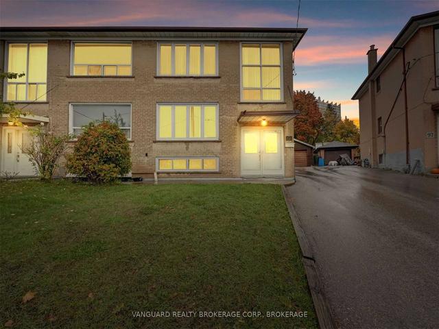99 Neames Cres, House semidetached with 3 bedrooms, 2 bathrooms and 7 parking in Toronto ON | Image 1