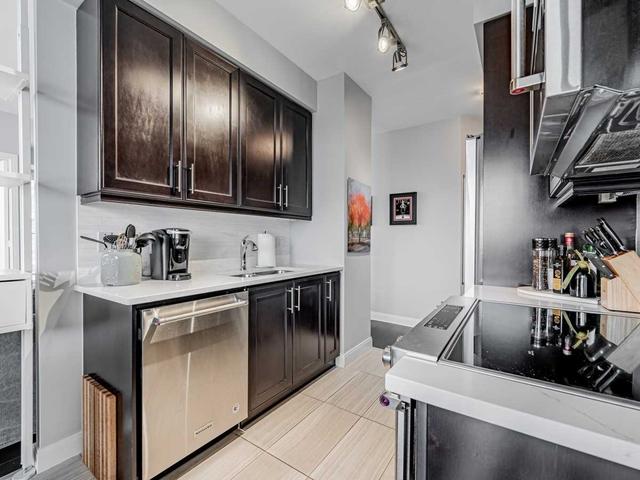 811 - 825 Church St, Condo with 2 bedrooms, 2 bathrooms and 1 parking in Toronto ON | Image 38