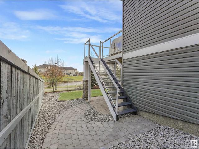 5718 Greenough Ld Nw, House detached with 5 bedrooms, 3 bathrooms and 4 parking in Edmonton AB | Image 3