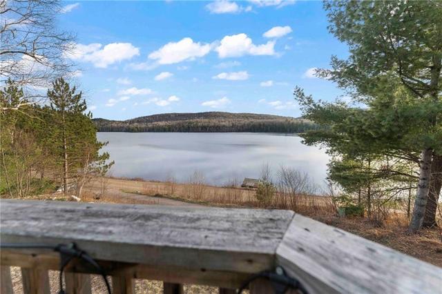 16 Mccauley Lake Road, House detached with 3 bedrooms, 3 bathrooms and 10 parking in South Algonquin ON | Image 11