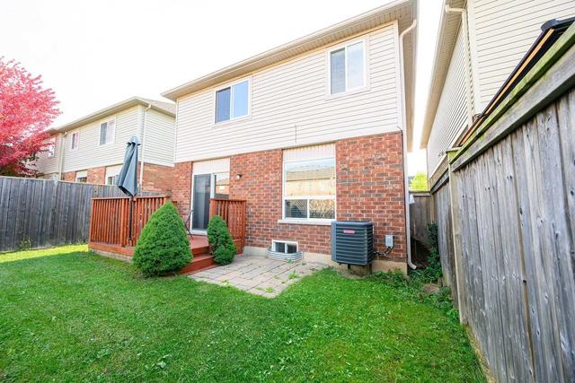 2282 Spence Lane, House detached with 4 bedrooms, 3 bathrooms and 2 parking in Burlington ON | Image 30