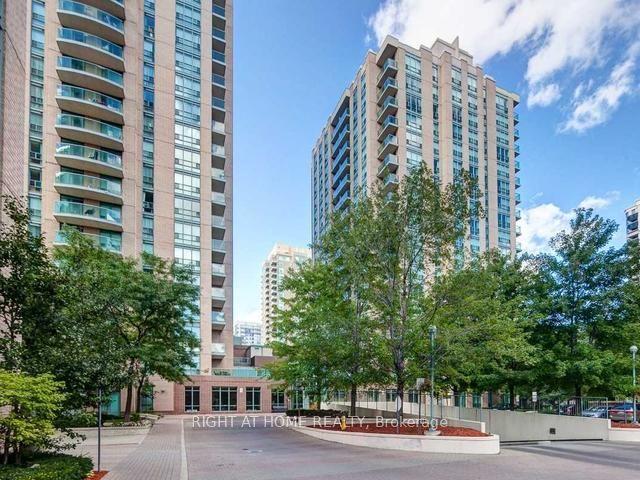 lph05 - 28 Olive Ave, Condo with 1 bedrooms, 1 bathrooms and 1 parking in Toronto ON | Image 1