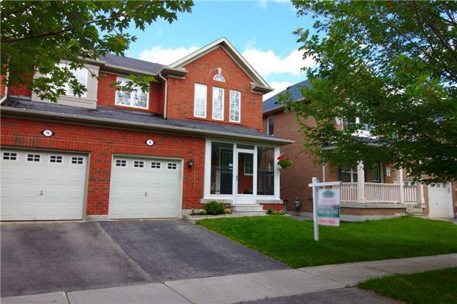 9 Bern St, House semidetached with 3 bedrooms, 3 bathrooms and 2 parking in Markham ON | Image 1
