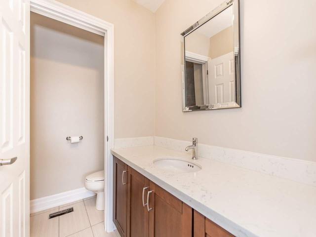 2 Brady Cres, House semidetached with 3 bedrooms, 3 bathrooms and 6 parking in Toronto ON | Image 8