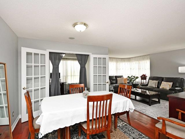 2124 - 25 Kingsbridge Garden Circ, Condo with 2 bedrooms, 2 bathrooms and 2 parking in Mississauga ON | Image 2