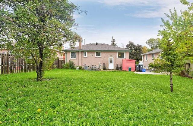 6983 Justine Dr, House detached with 3 bedrooms, 2 bathrooms and 4 parking in Mississauga ON | Image 14