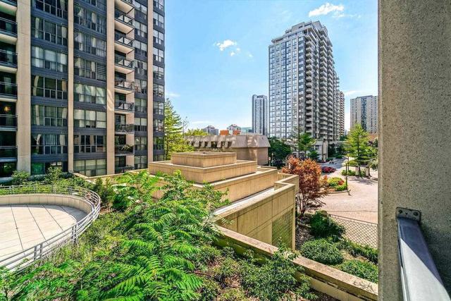 302 - 18 Hollywood Ave, Condo with 1 bedrooms, 1 bathrooms and 1 parking in Toronto ON | Image 22