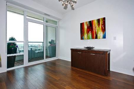 1004 - 120 Homewood Ave, Condo with 2 bedrooms, 2 bathrooms and 1 parking in Toronto ON | Image 3