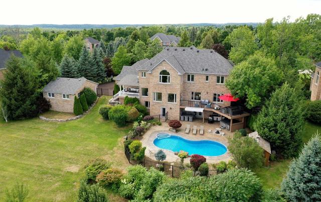 22 Trillium Terr, House detached with 4 bedrooms, 6 bathrooms and 15 parking in Halton Hills ON | Image 33