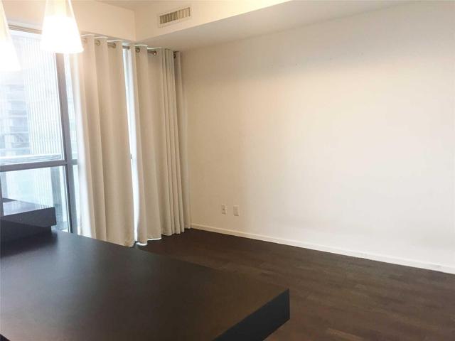 2707 - 101 Charles St E, Condo with 0 bedrooms, 1 bathrooms and null parking in Toronto ON | Image 5