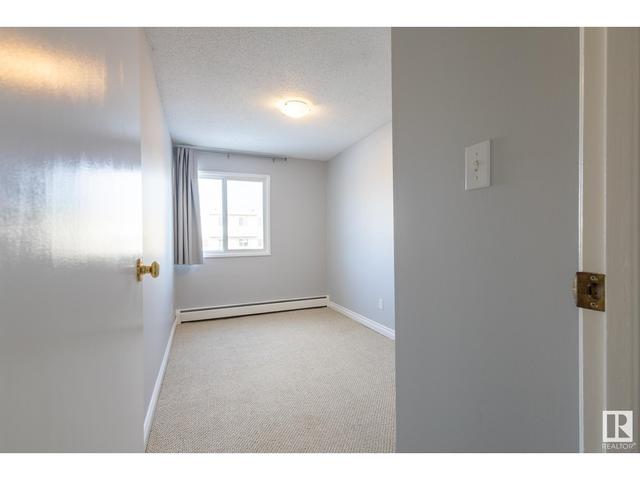 302 - 14520 52 St Nw, Condo with 3 bedrooms, 1 bathrooms and 1 parking in Edmonton AB | Image 4