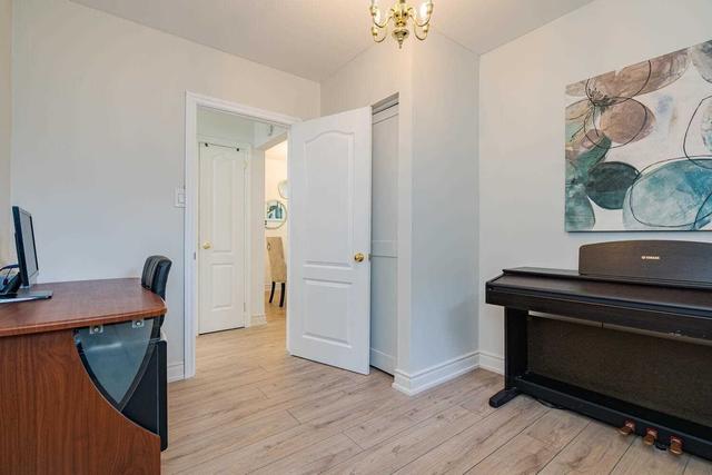 (main) - 114 Elise Terr, House semidetached with 4 bedrooms, 1 bathrooms and 2 parking in Toronto ON | Image 9