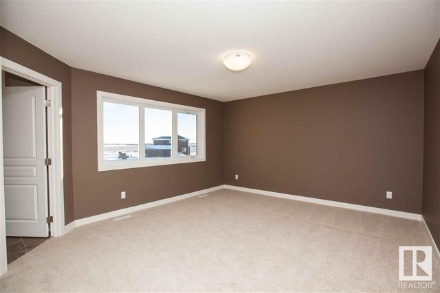 8913 97 Av, House detached with 4 bedrooms, 3 bathrooms and null parking in Morinville AB | Image 10