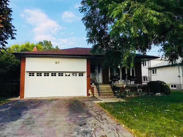 47 Appian Dr, House detached with 4 bedrooms, 2 bathrooms and 6 parking in Toronto ON | Image 1