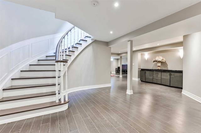 79 Glenarden Cres, House detached with 4 bedrooms, 4 bathrooms and 6 parking in Richmond Hill ON | Image 21