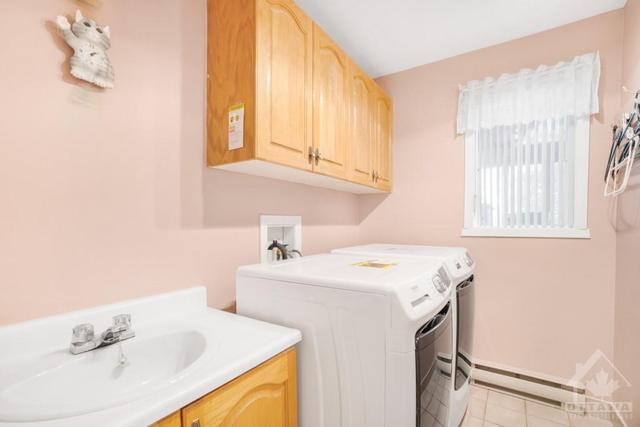 166 Concession 7 Road, House detached with 2 bedrooms, 2 bathrooms and 6 parking in Alfred and Plantagenet ON | Image 12
