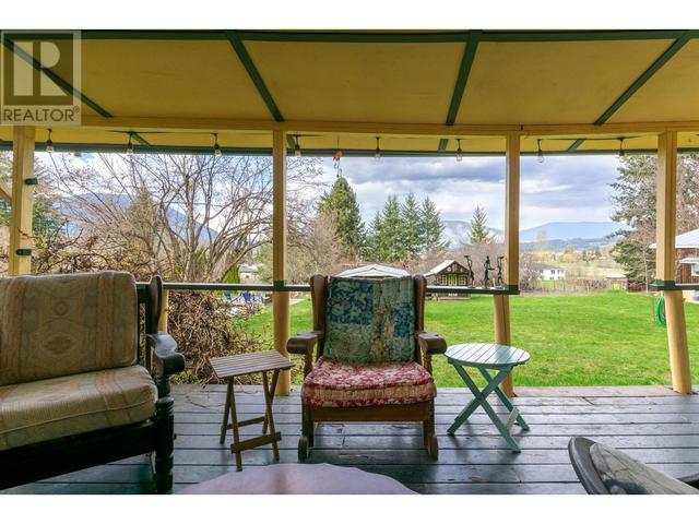 841 Foothill Road Sw, House detached with 3 bedrooms, 2 bathrooms and 2 parking in Salmon Arm BC | Image 28