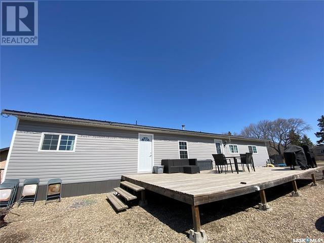 26 Nicholas Street, Home with 2 bedrooms, 1 bathrooms and null parking in Dubuc SK | Image 13