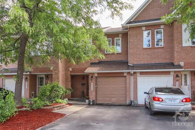 6354 Sablewood Place, Townhouse with 3 bedrooms, 3 bathrooms and 3 parking in Ottawa ON | Image 1