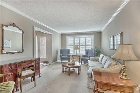 80 Golf Links Dr, House detached with 4 bedrooms, 3 bathrooms and 4 parking in Aurora ON | Image 8
