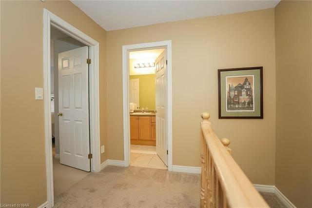 d - 14 Brown Dr, House attached with 2 bedrooms, 2 bathrooms and 2 parking in St. Catharines ON | Image 24