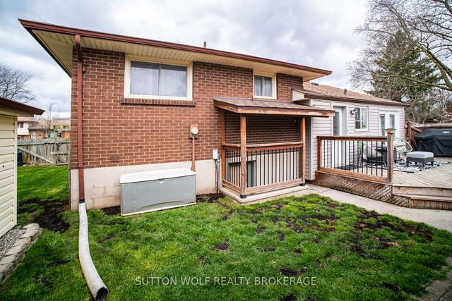 412 Regal Dr, House detached with 3 bedrooms, 2 bathrooms and 6 parking in London ON | Image 20